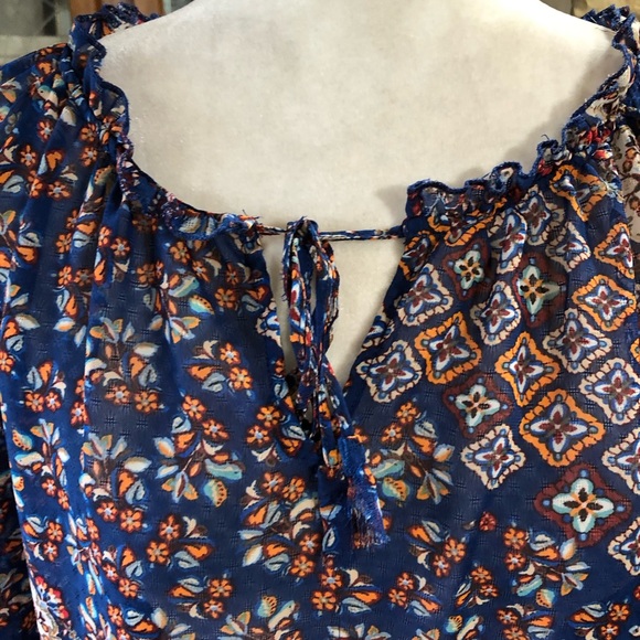 NO BRAND SIZE LARGE SEMI SHEER MULTICOLORED MULTI PATTERNED LONG SLEEVE TOP - Picture 5 of 6